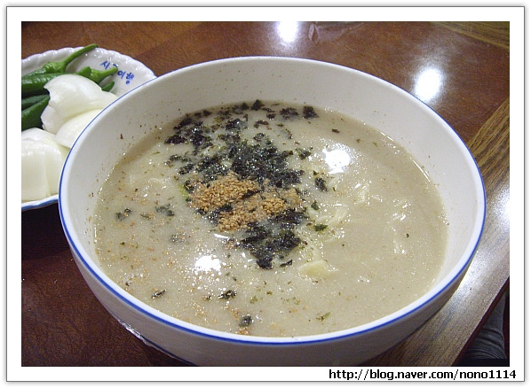 항아리수제비칼국수 이미지